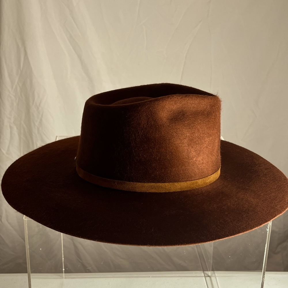 janessa leone hat Large